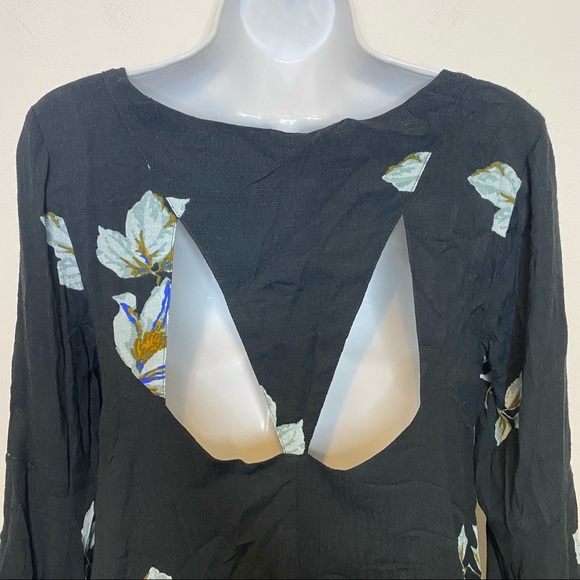 Free People Floral Navy Wanderer bell sleeve Mini dress Size XS - Picture 8 of 15